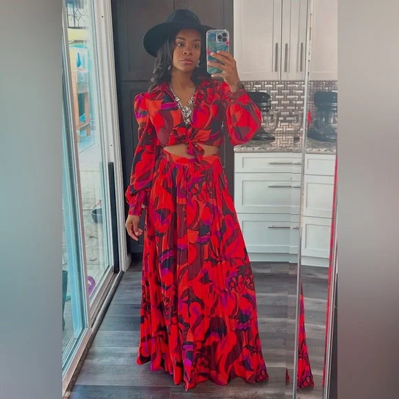 Colorful Maxi Dress - Picture 2 of 8